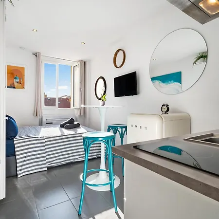 Apartment Cocon Place Massena, Cours Saleya Et